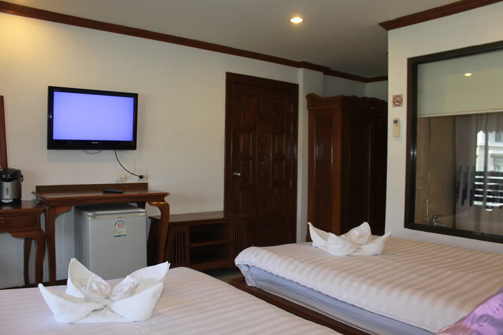 New Life Phuket Classic Patong Exterior foto