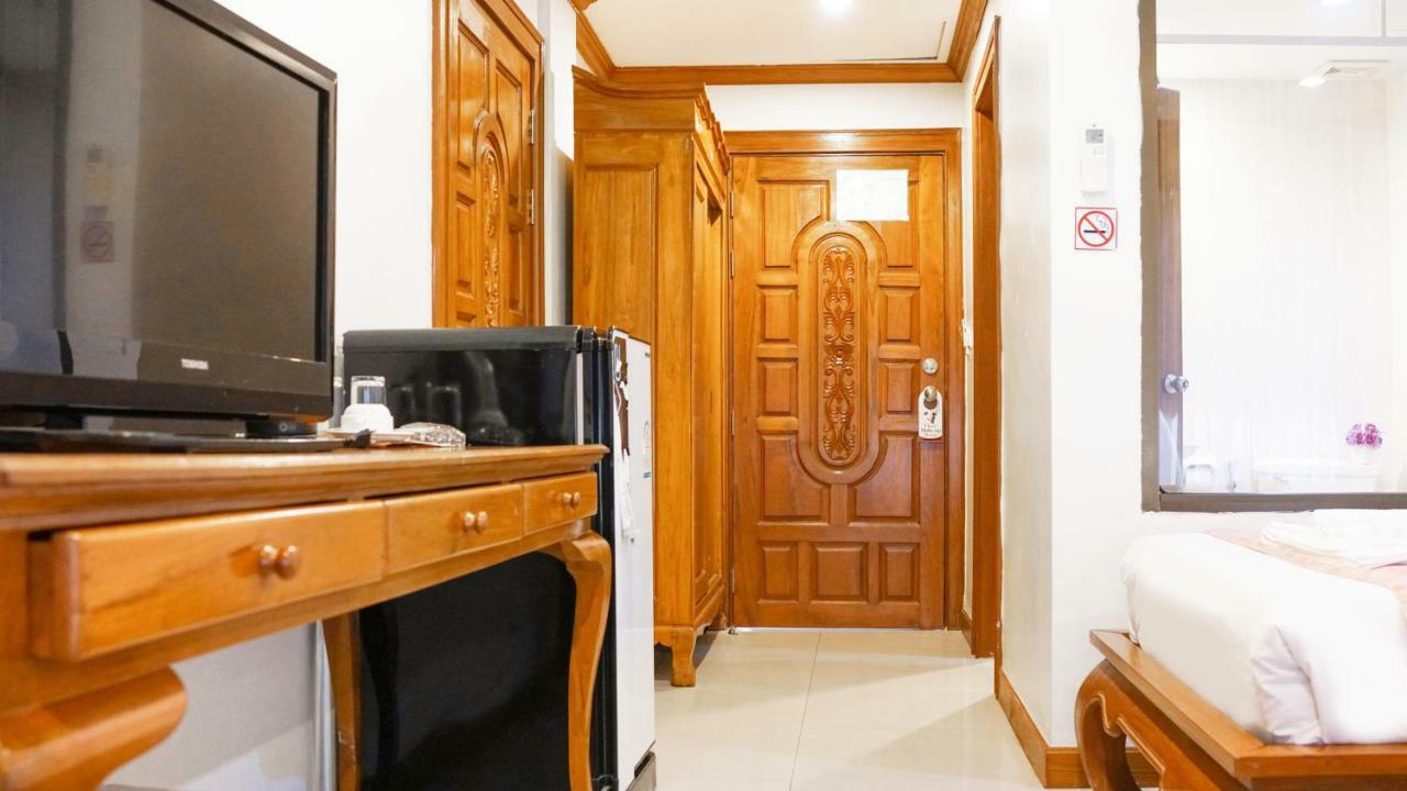 New Life Phuket Classic Patong Exterior foto