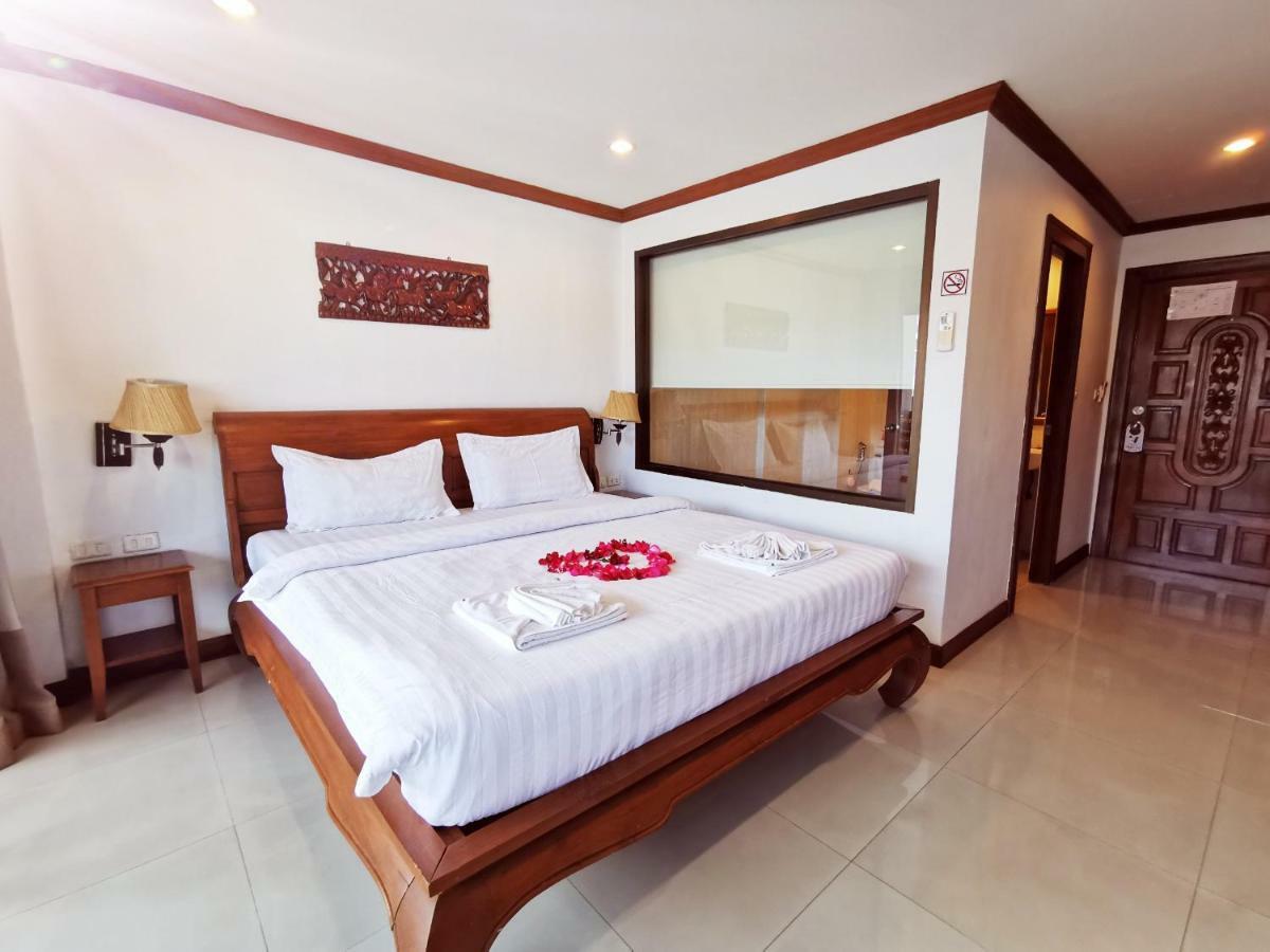 New Life Phuket Classic Patong Exterior foto